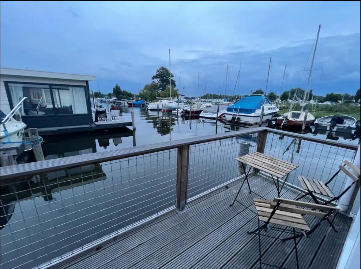 Apartamento Amsterdam Boathouse Aalsmeer Exterior foto